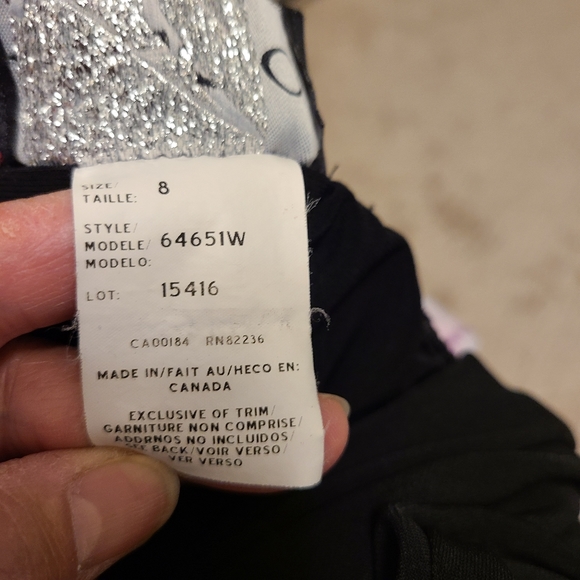 Beatiful black dress - Picture 8 of 13